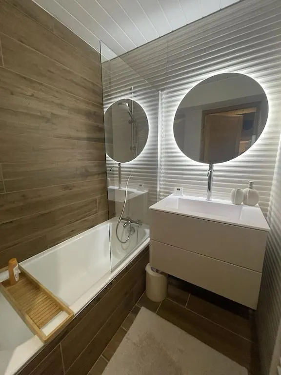 Megeve -White Aster- Charming Renovated Apartment