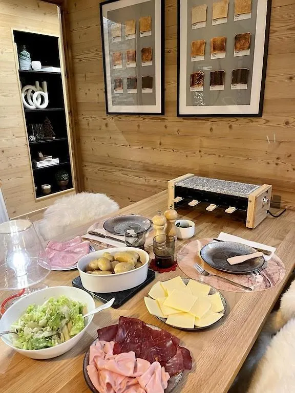 Megeve -White Aster- Charming Renovated Apartment